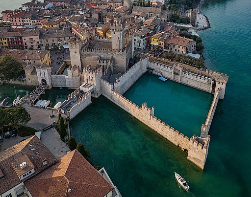 Le 10 fortezze più belle del Lago di Garda da non perdere