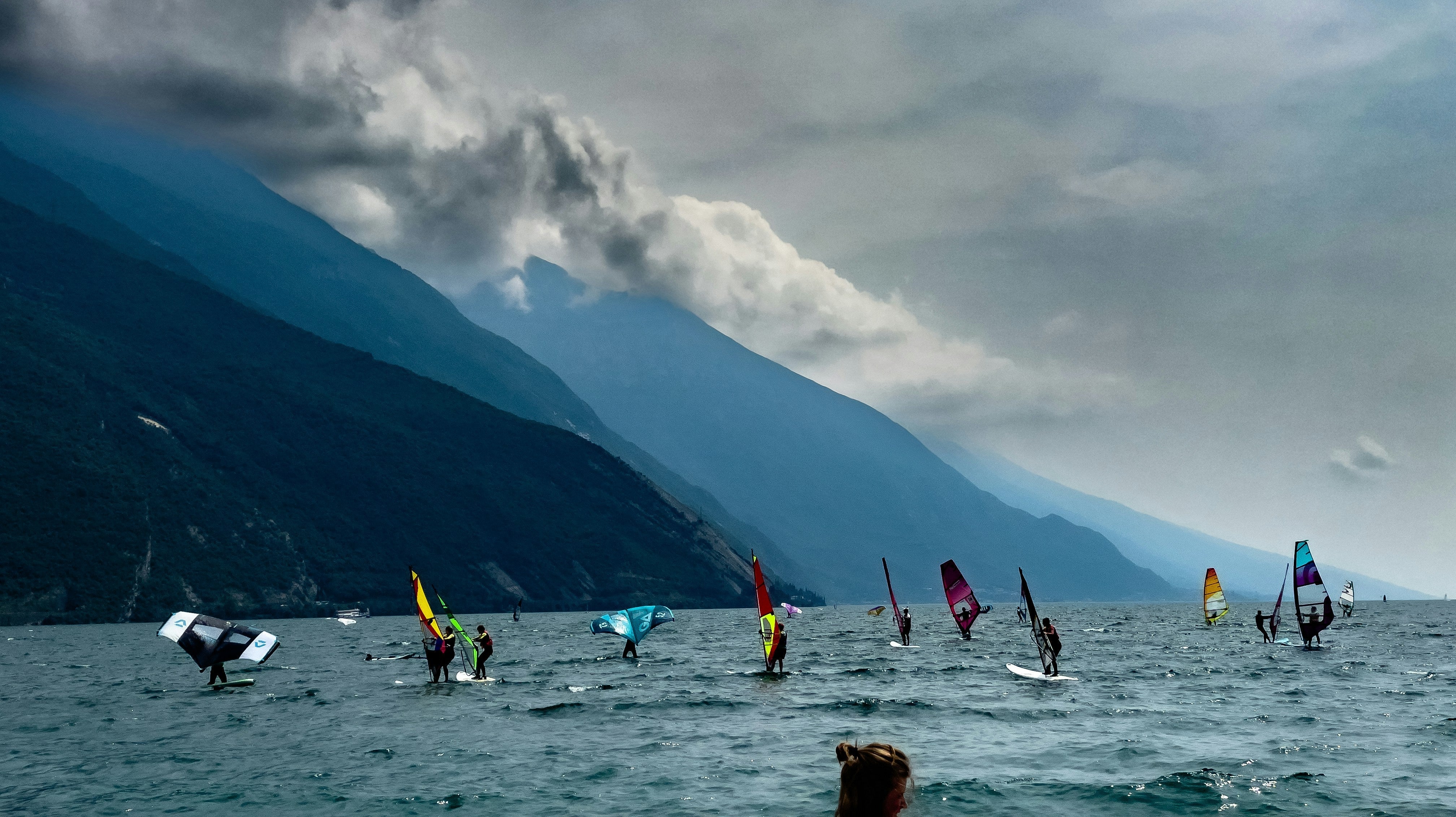 Vela al Lago di Garda: i migliori spot e consigli per la tua vacanza